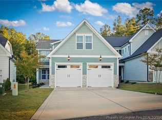 24 Spruce Hollow Cir, Spring Lake, NC 28390
