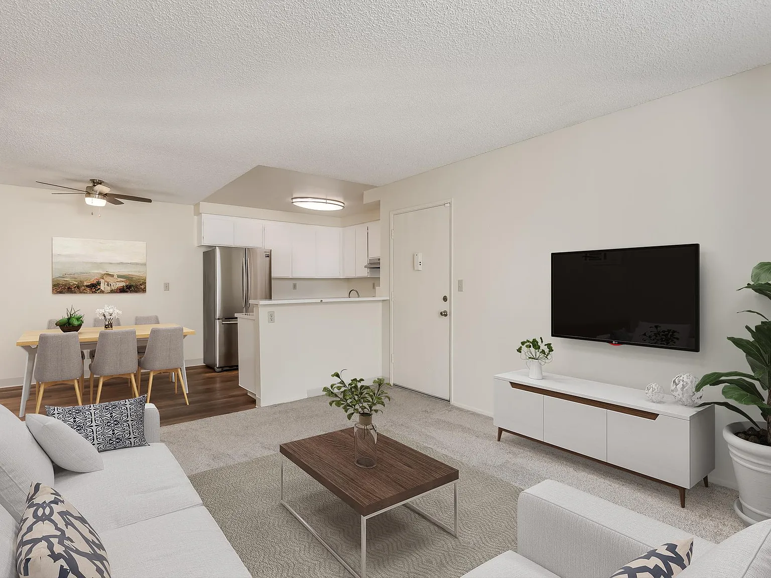 Greenbrier Apartments — Photo 3