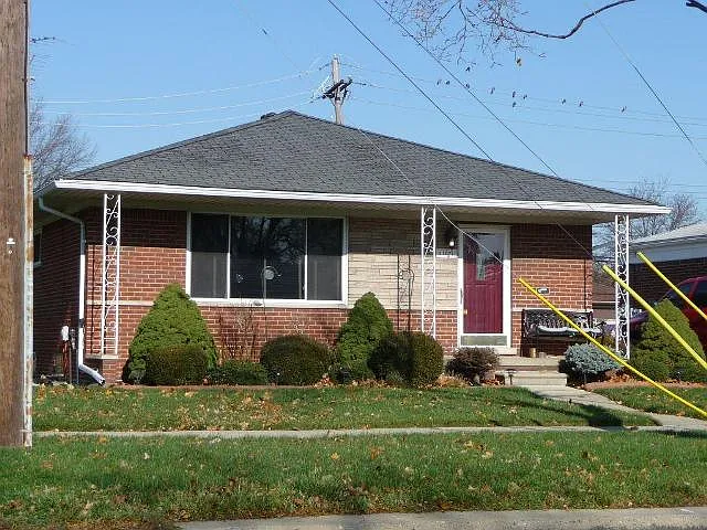 11071 Martin Rd photo 1