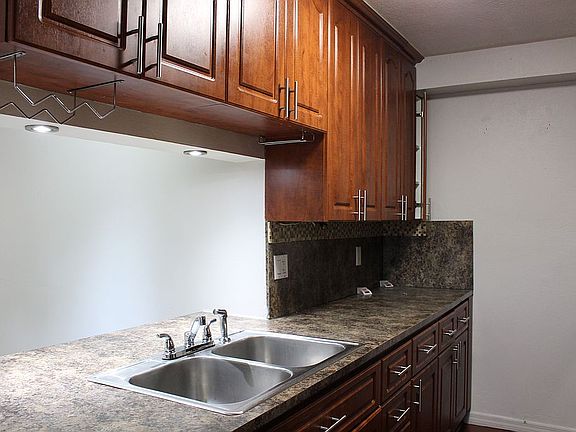 4th image of 9800 Hammocks Blvd APT 103-12