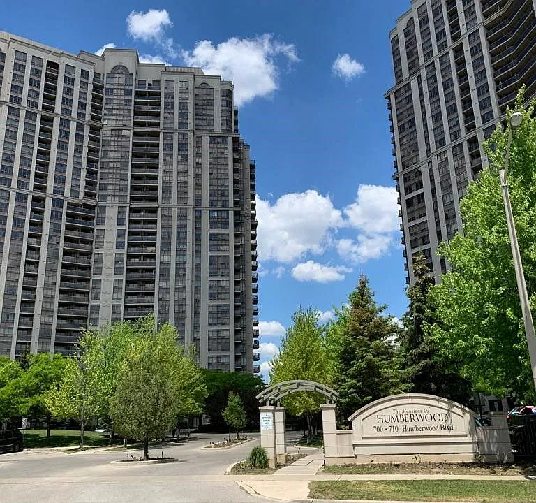 710 Humberwood Blvd SE #2015