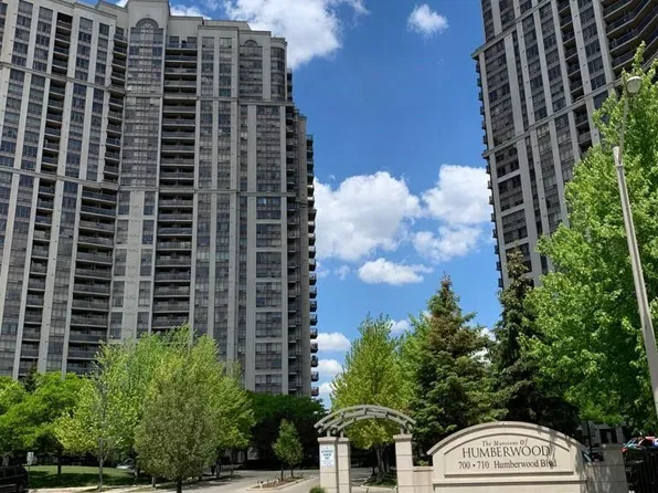 710 Humberwood Blvd SE, Toronto, ON