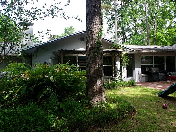 4th image of 2528 NW 65th Ter