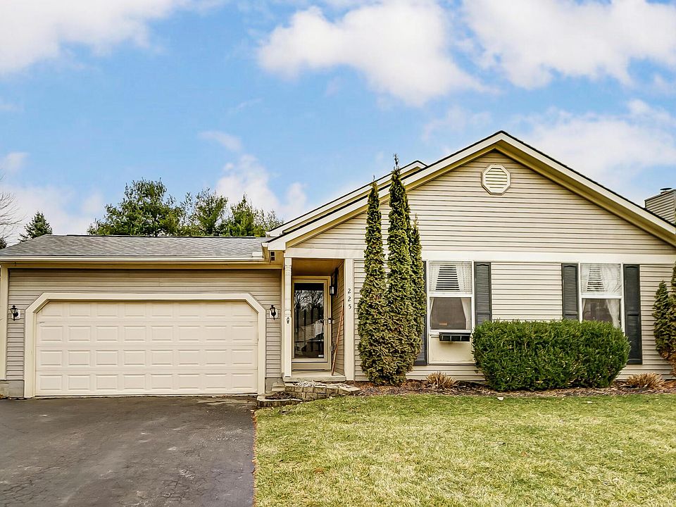 1st image of 225 Brookhill Dr