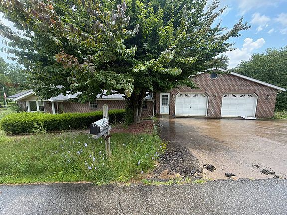 2nd image of 3114 Coopermill Rd