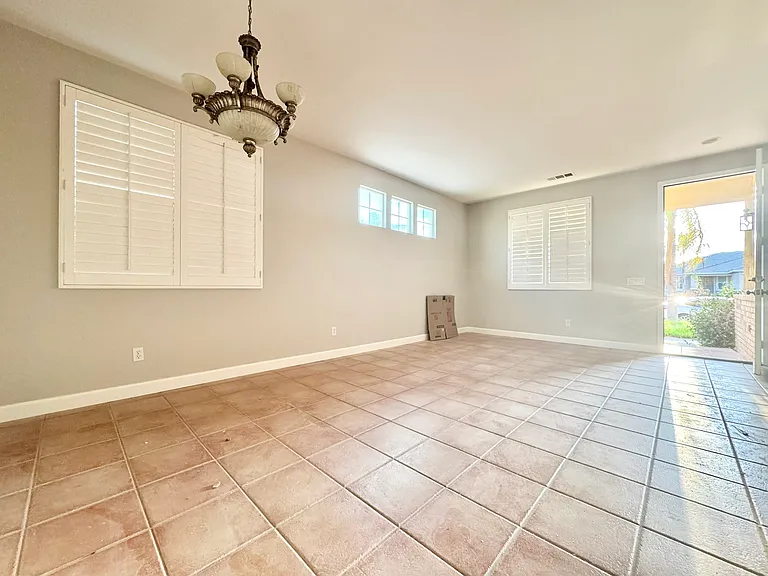 2871 Pinta Ct — Photo 8