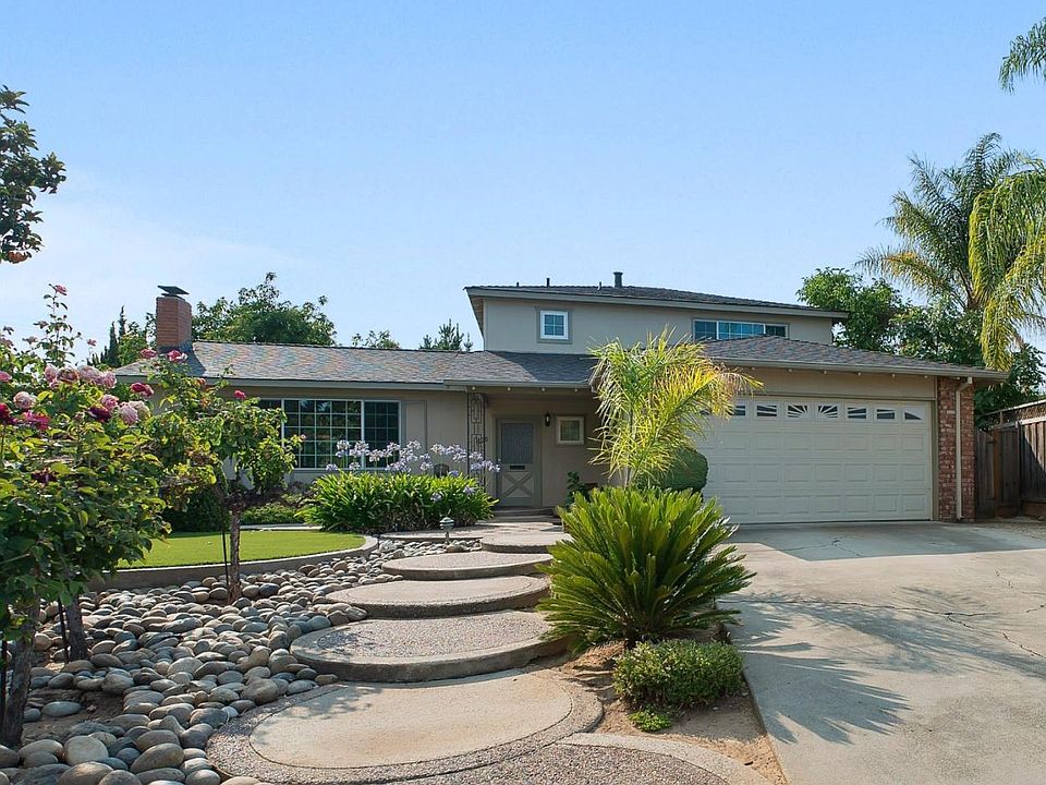 1st image of 1620 Saint Regis Dr