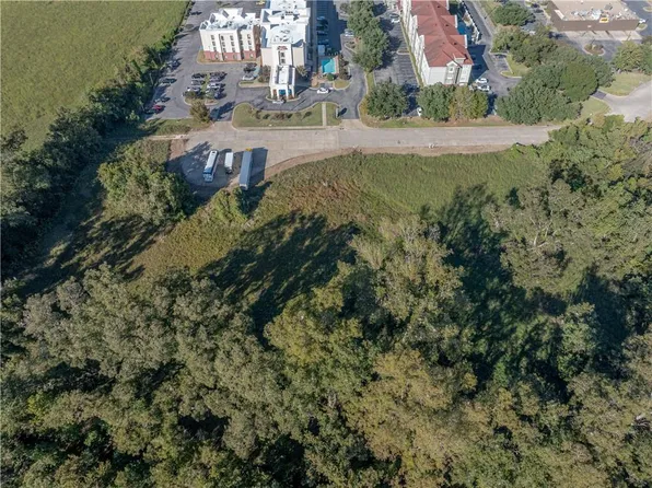 6109-6117-6125 W Calhoun Dr, Alexandria, LA 71303