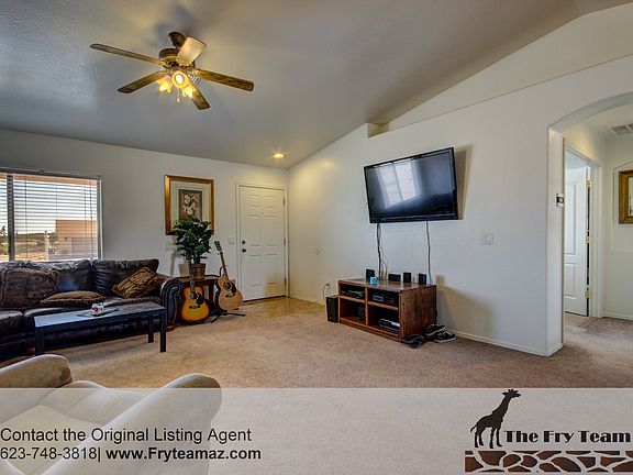 4th image of 37130 W Amberwood Ave