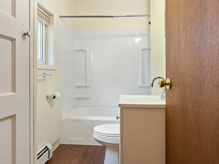 18 Thamsen Dr — Photo 14