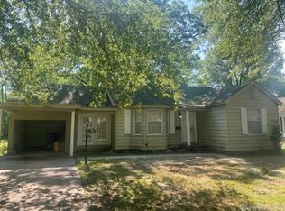 807 S Leslie St, Stuttgart, AR 72160