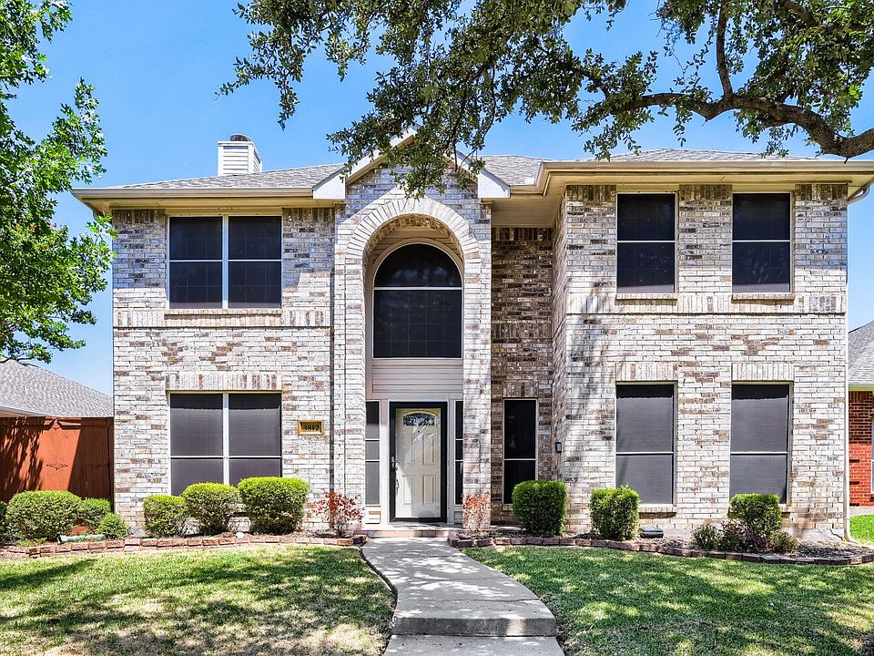 1st image of 3812 Red Oak Trl