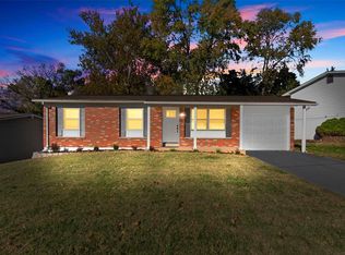 2267 Quality Dr, Maryland Heights, MO