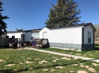 562 Chickadee Dr, Chubbuck, ID 83202