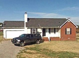 102 Fall Creek Dr, Murfreesboro, TN 37129