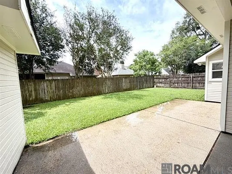 4126 Stumberg Ln — Photo 19