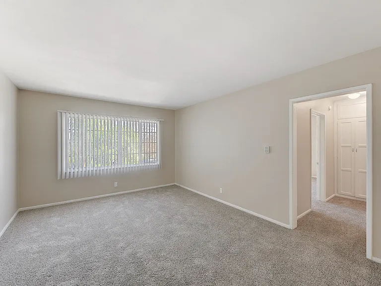 Acclaim at Baldwin Village — Photo 9