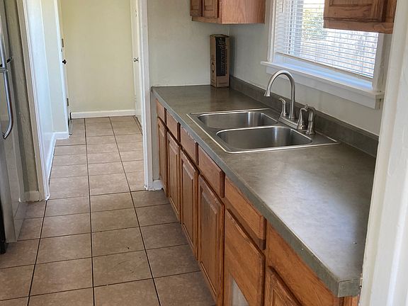 5th image of 4401 Ohio Ave #4407