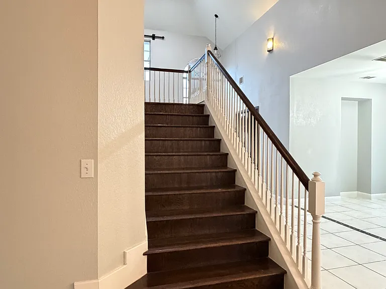 3527 Tamarack Dr — Photo 12