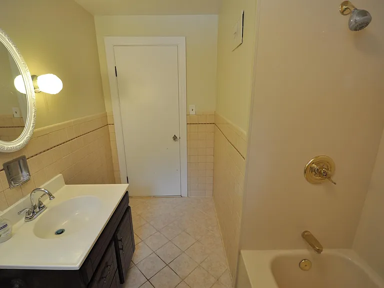 2978 W Lydius St — Photo 17