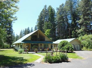 8 Pine Flat Rd, Trout Lake, WA 98650