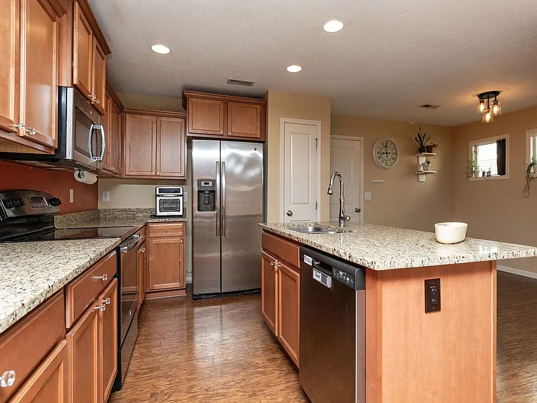 9155 Coneflower Dr #107 — Photo 6