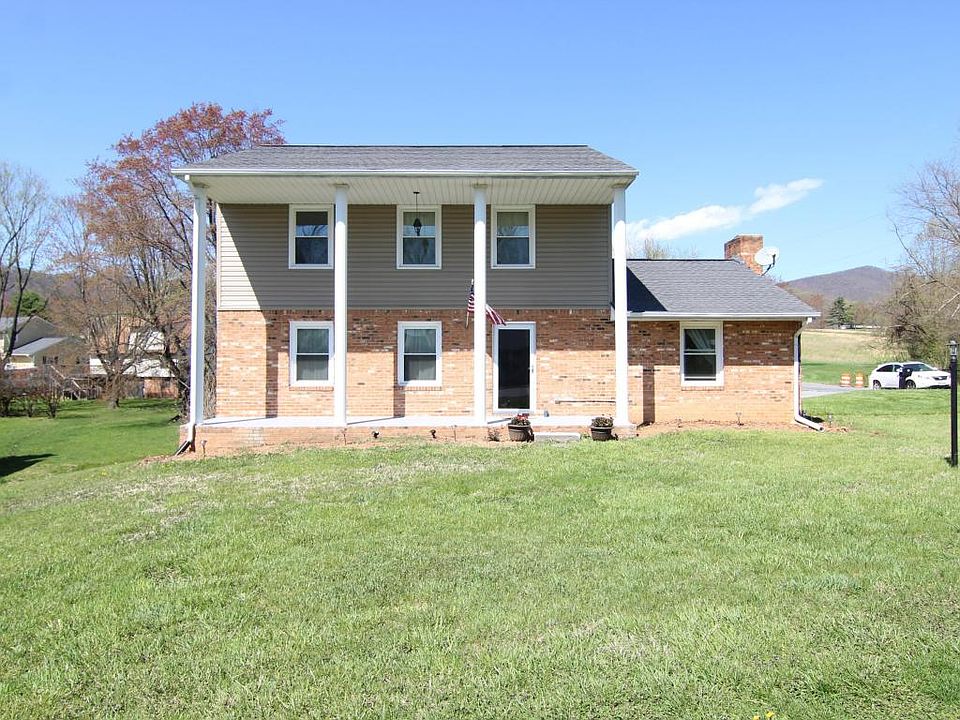 1st image of 118 Stonebridge Dr