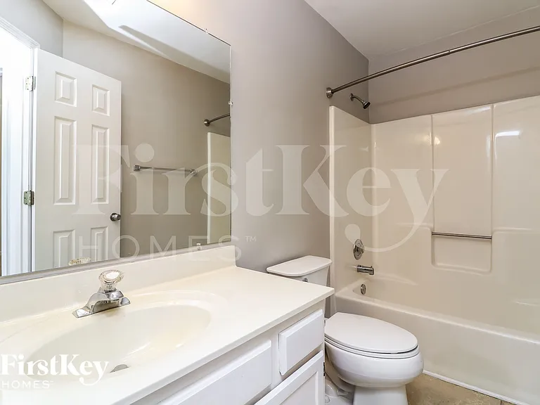 1926 Diamond Pl NW — Photo 17