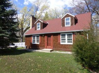 3800 Shoreline Dr, Wayzata, MN 55391