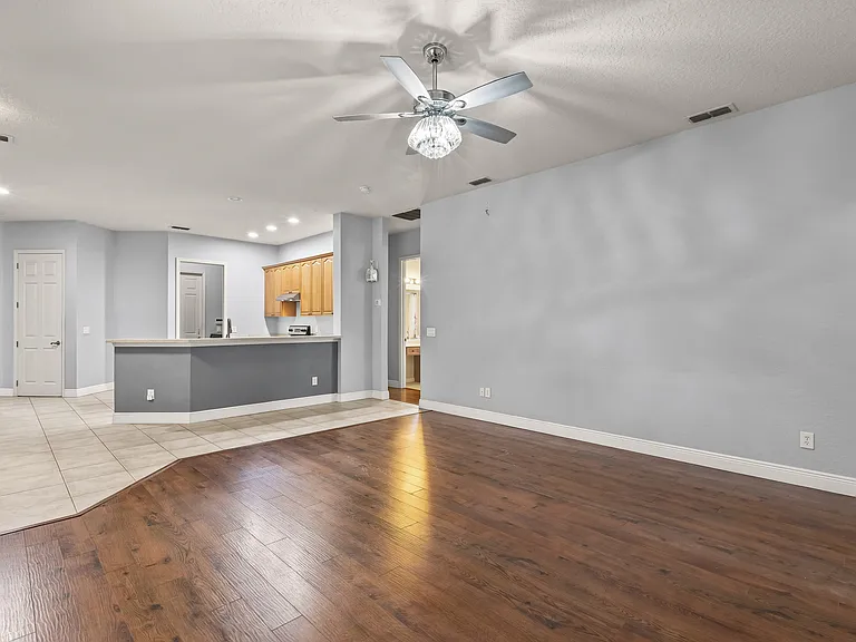 2869 Paige Dr — Photo 13