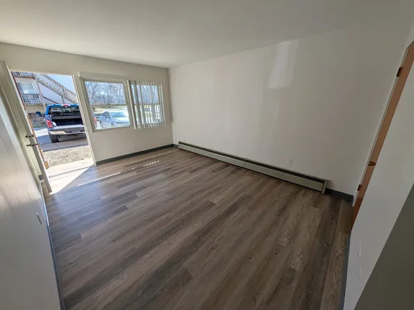 1213 N Indiana St, Griffith, IN