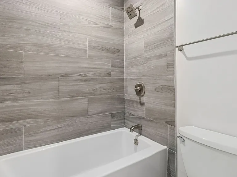 738 S Orange Ave — Photo 37