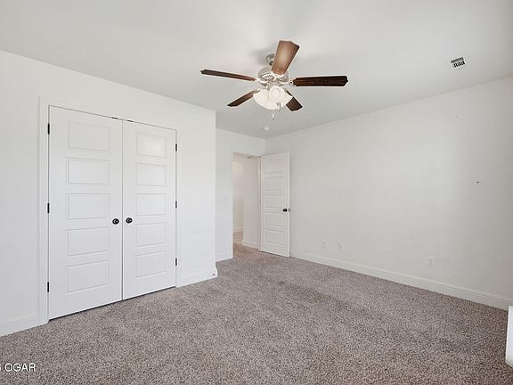 3rd image of 2201 Mardale Cir