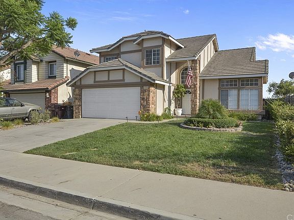3rd image of 26265 Perrier Dr