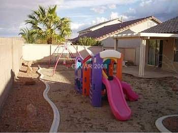 2nd image of 340 Copeland Ct
