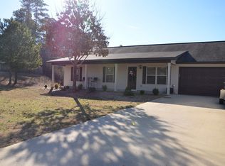 12834 N Country Dr, Northport, AL 35475