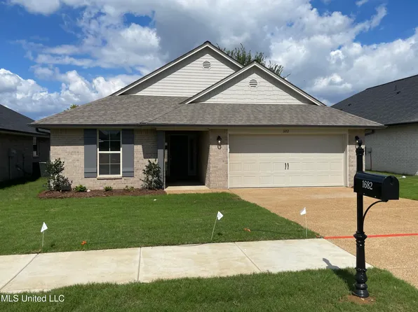 1682 Cambria Dr, Southaven, MS 38671