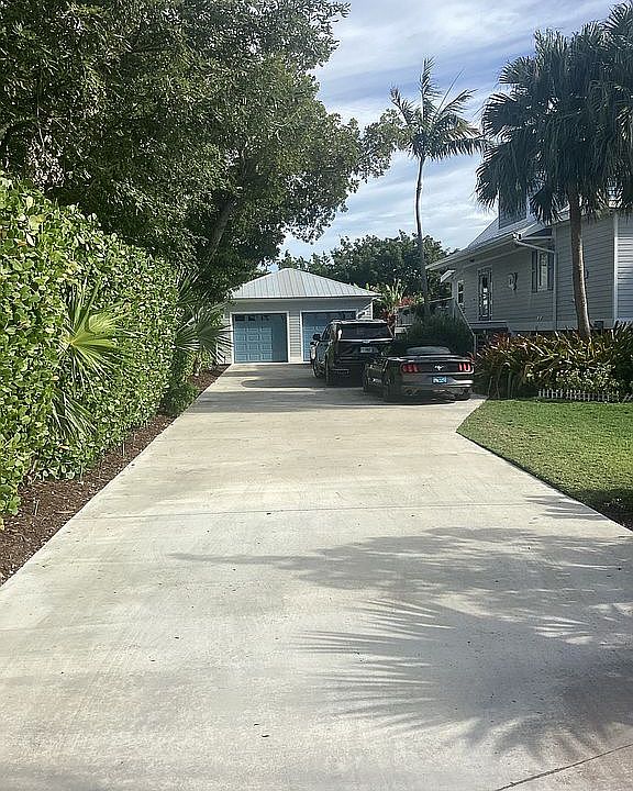 1st image of 30877 Bay Shore Dr