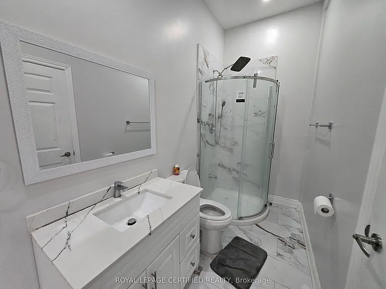195 Picton St E — Photo 9