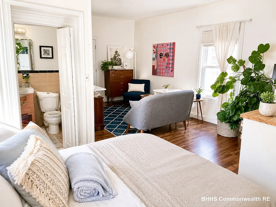 3 Prentiss St #6