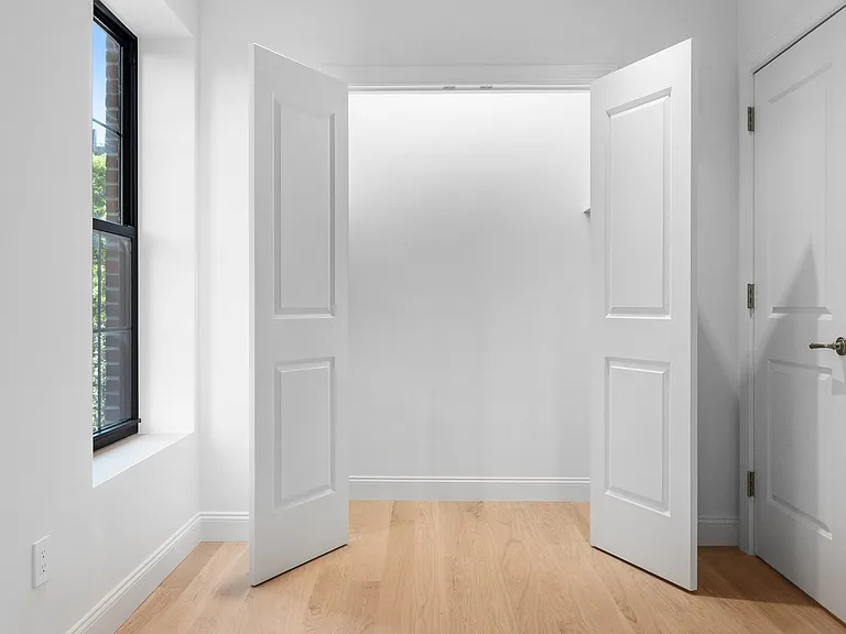 55 Christopher St #3 — Photo 18