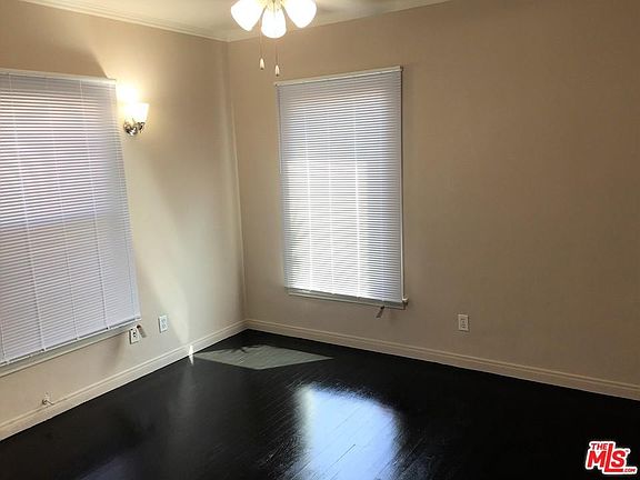 5th image of 949 Kenwood St