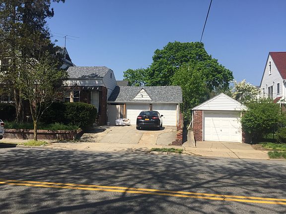 5th image of 119-00 224th St