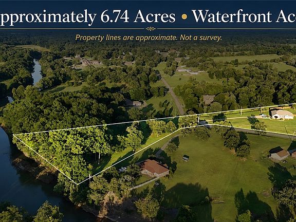 4th image of 922 Waterfront Rd