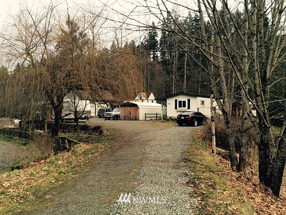 5th image of 11915 153rd Avenue E