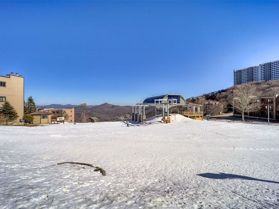1st image of 105 Sugar Ski Drive #524