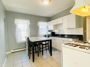 52 Linden St FLOOR 2, Dorchester, MA 02122