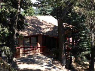 25116 Grand View Dr, Twin Peaks, CA 92325