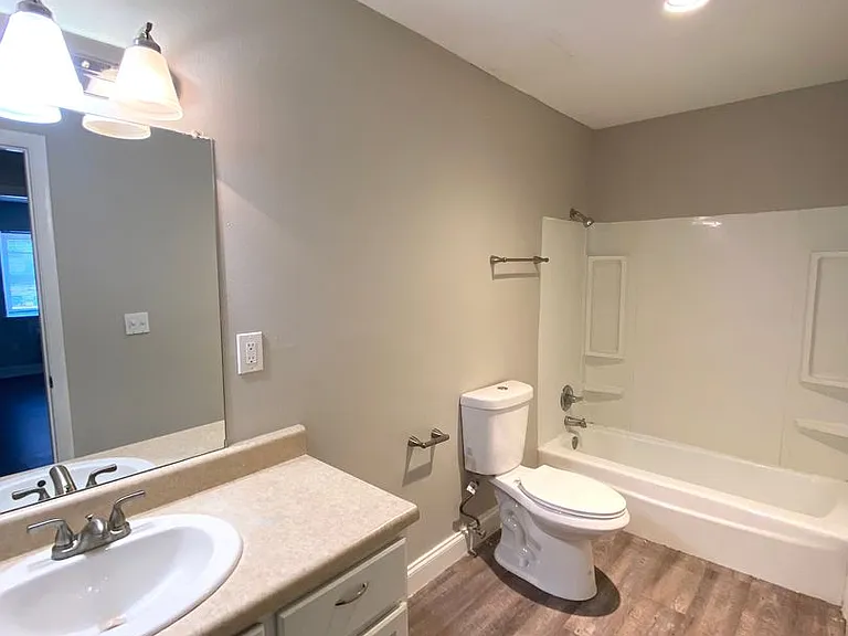 Peoria Flats - New Mgmt - New Name - Fresh Upgrades — Photo 22