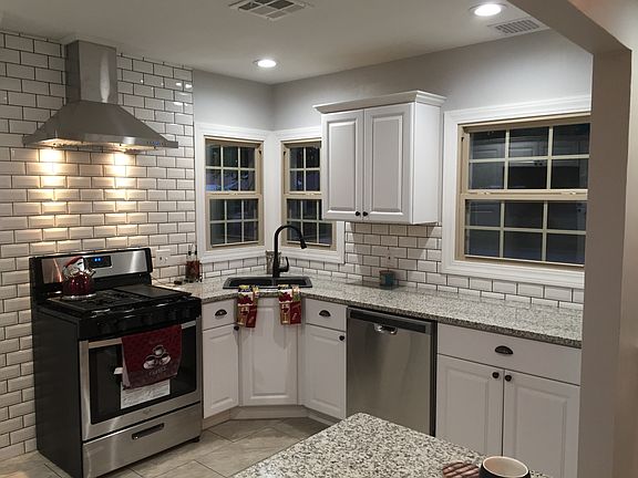 3rd image of 515 N Seminole Ave